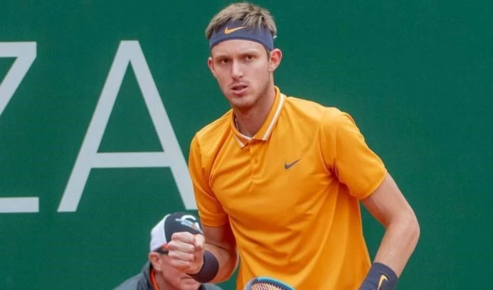 Tenista chileno Jarry sorprende en Masters mil de Montecarlo Tenista chileno Jarry sorprende en Masters mil de Montecarlo