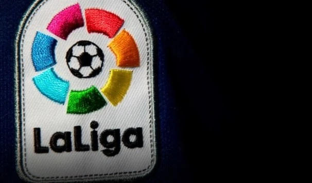 Real Madrid recorta, pero Barcelona sigue de cómodo líder