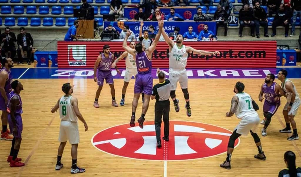 Duelo libanés en semifinales en Superliga de baloncesto regional