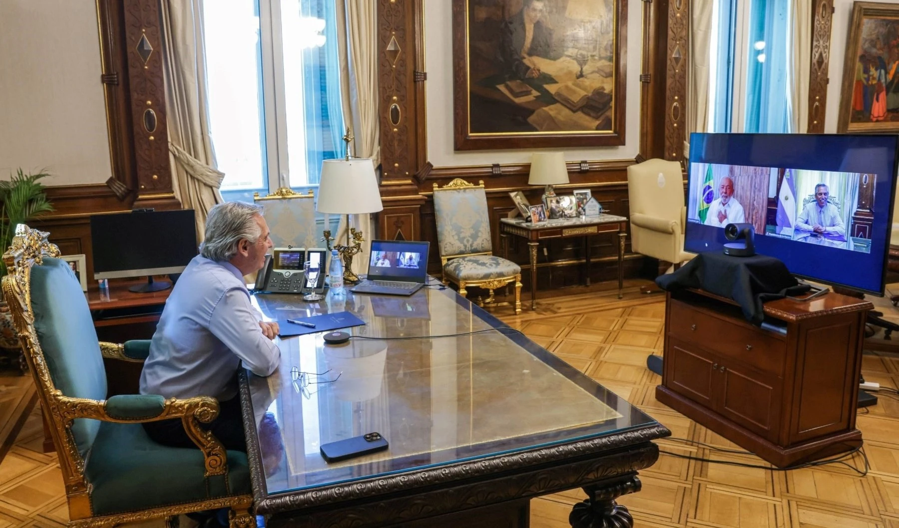 Los mandatarios dialogaron a través de videoconferencia. Los mandatarios dialogaron a través de videoconferencia.