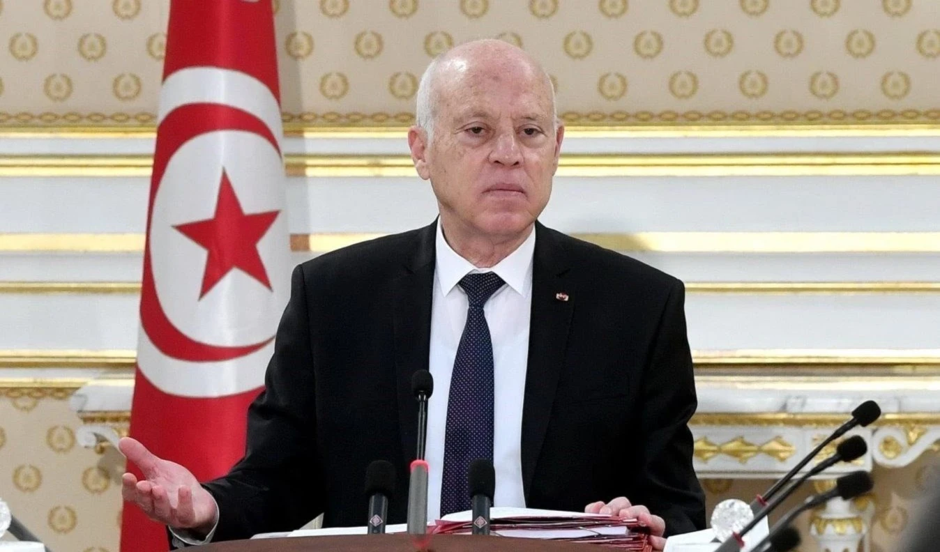 Túnez  trata con el Estado sirio y apoya a su pueblo, aseguró el presidente tunecino Kais Saied.
