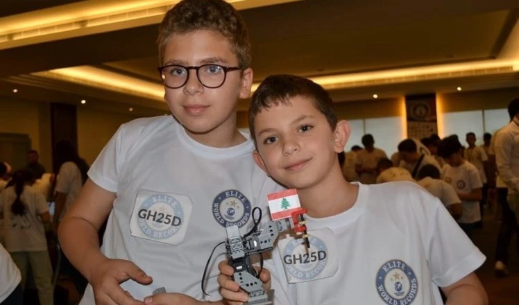 Líbano rompe récord en instalación y programación de robots Líbano rompe récord en instalación y programación de robots