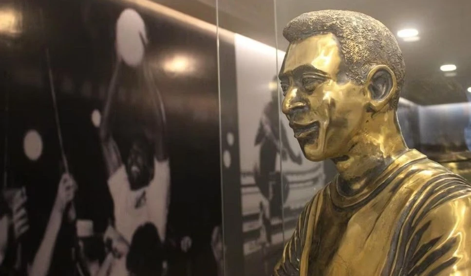 Abrirá al público mausoleo en Brasil en el que descansa Rey Pelé