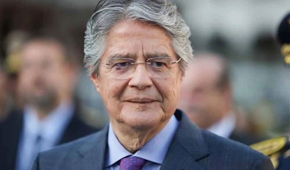 Parlamentarios de Ecuador acusarán el martes a presidente de la nación