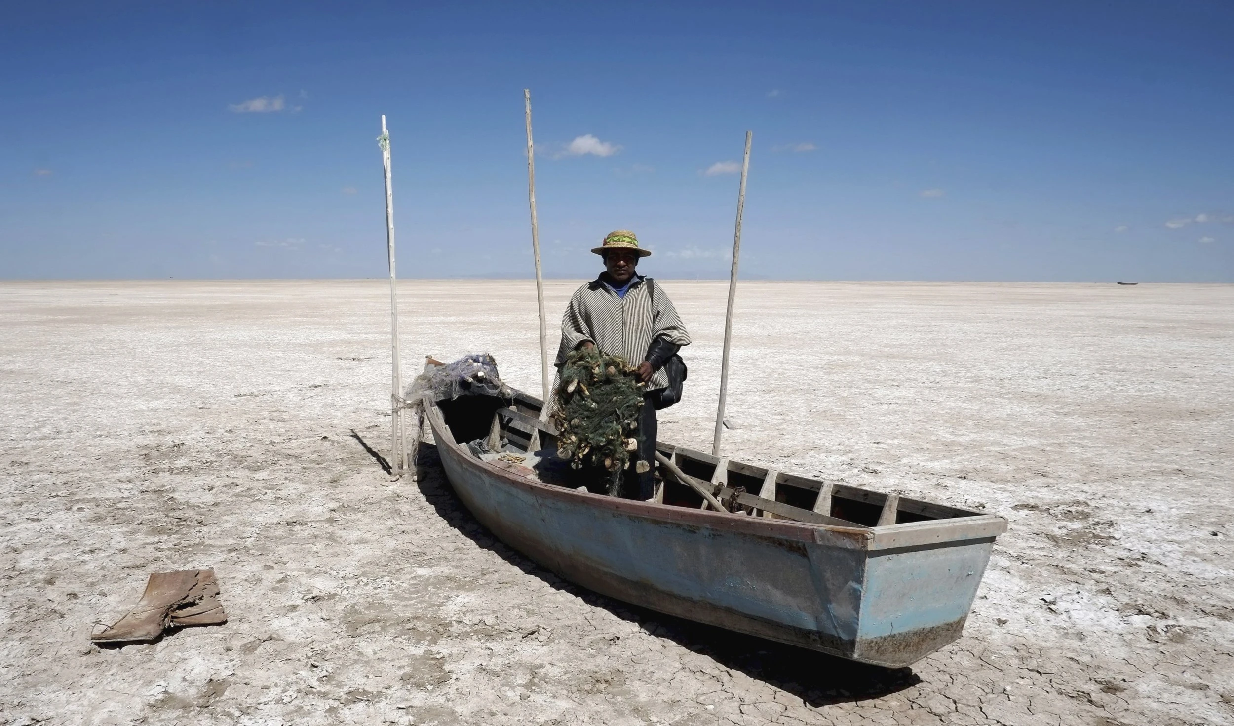 Más de la mitad de los grandes lagos del mundo pierden agua. Foto: Reuters.