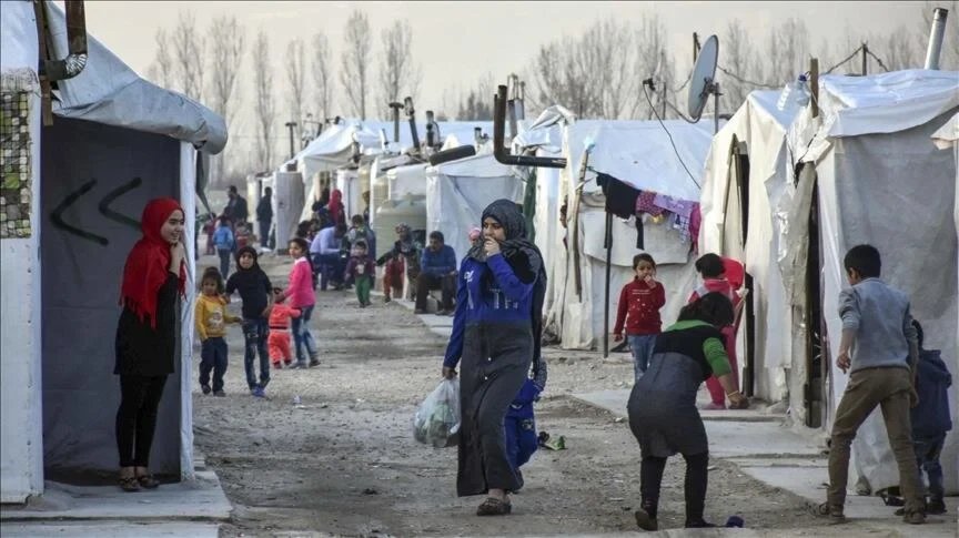La guerra obligó a millones de sirios a abandonar sus hogares y refugiarse en naciones vecinas como Líbano y Turquía. 