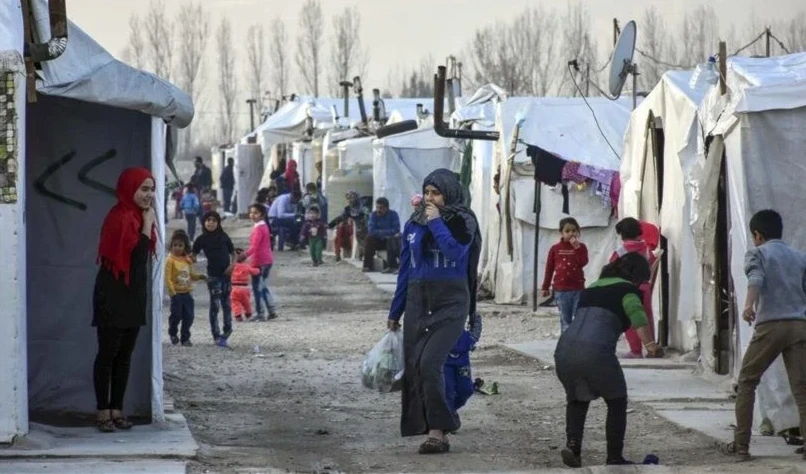 La guerra obligó a millones de sirios a abandonar sus hogares y refugiarse en naciones vecinas como Líbano y Turquía.