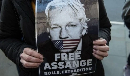 Julian Assange imperdonable para el imperio