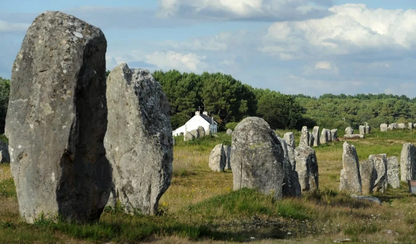 Francia derriba monumento de siete mil años para construir una tienda. Foto: AFP.