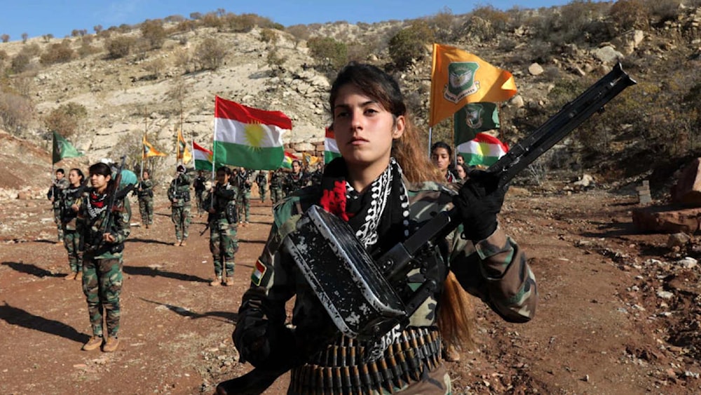 Combatientes peshmerga kurdos afiliados al separatista Partido de la Libertad del Kurdistán (PAK) en la provincia de Erbil, en la región autónoma kurda del norte de Irak.