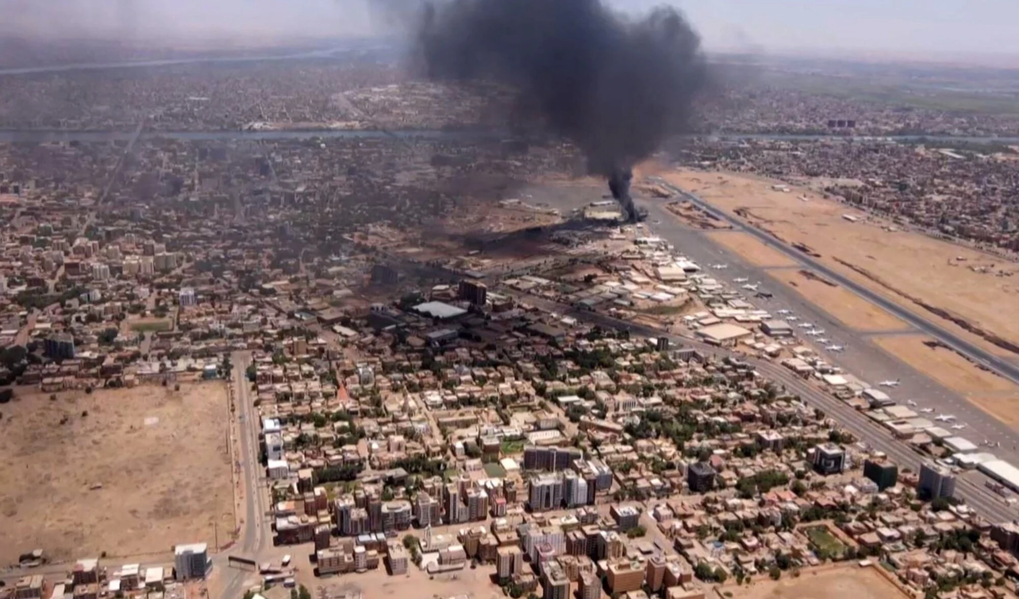 Las feroces batallas en Sudán amenazan la vida de millones de personas.