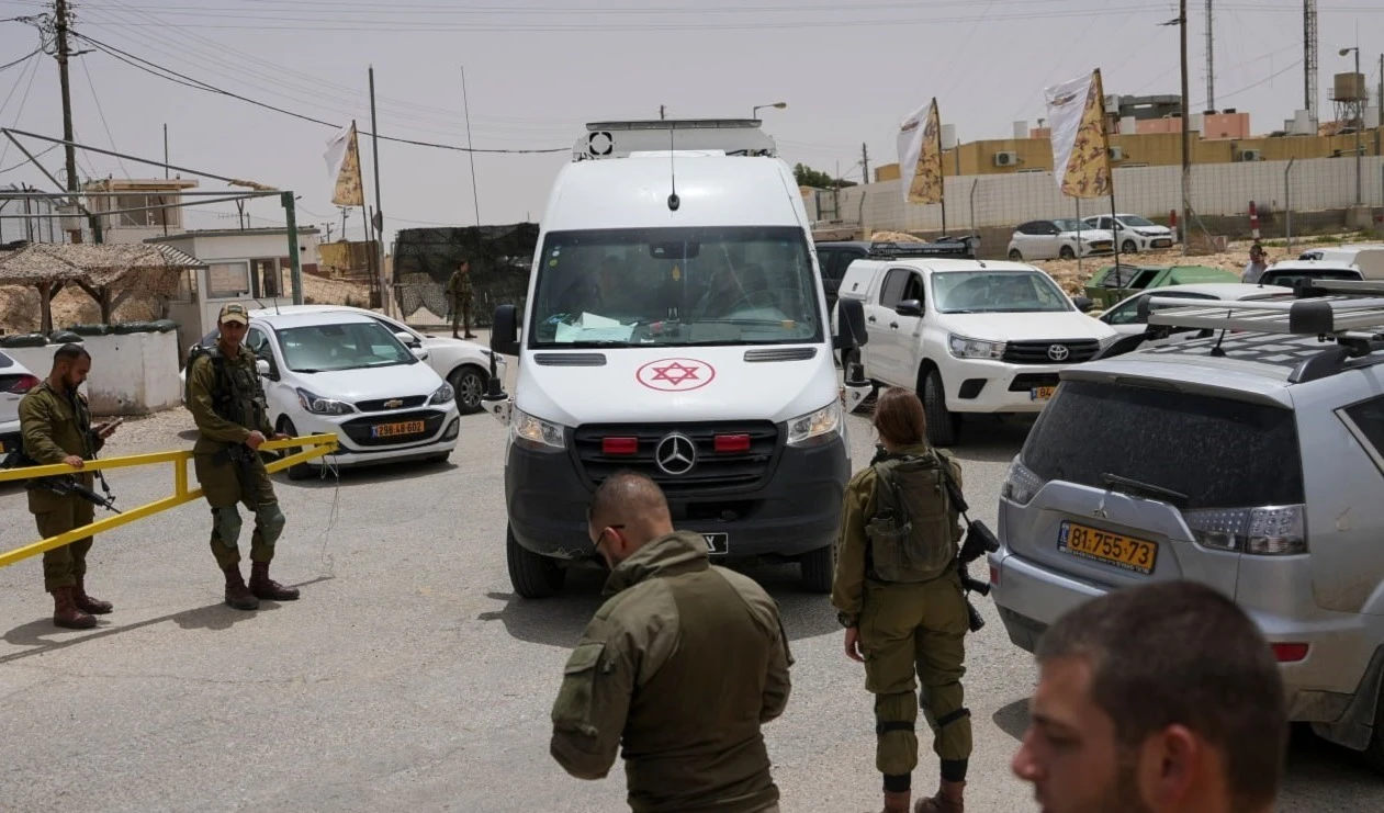 Las fuerzas del régimen apostadas en el lugar del incidente, cerca de la frontera con Egipto.