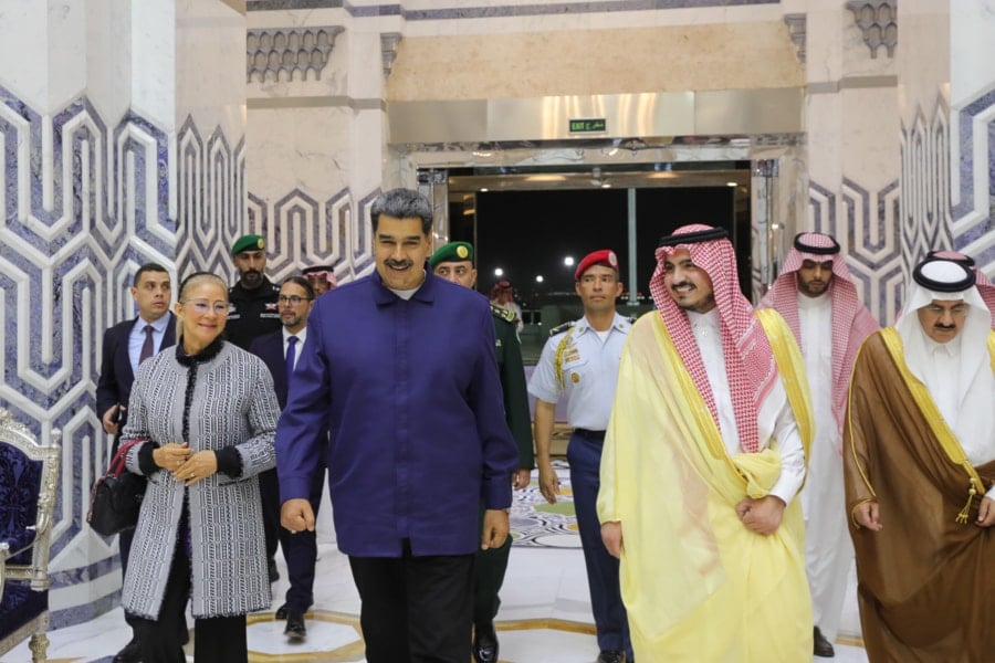 Presidente de Venezuela viajó a Arabia Saudita