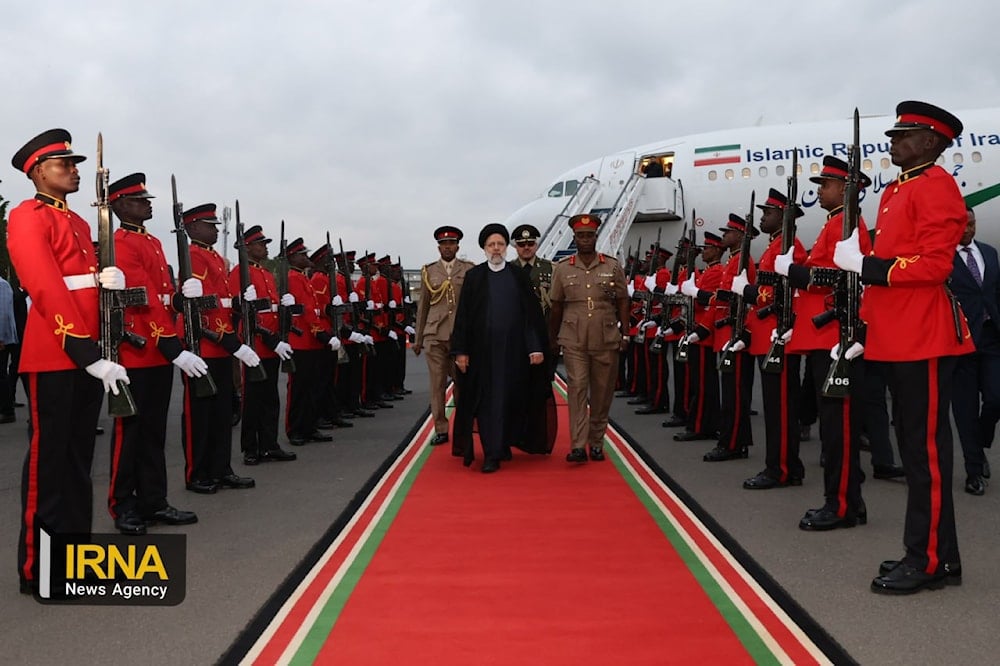 Ebrahim Raisi visita Kenia.