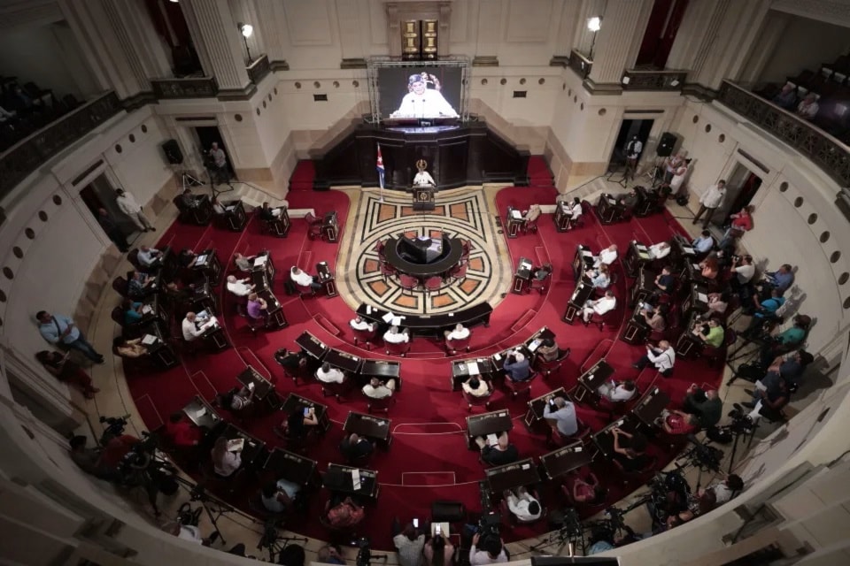 Sesión del Parlamento cubano.