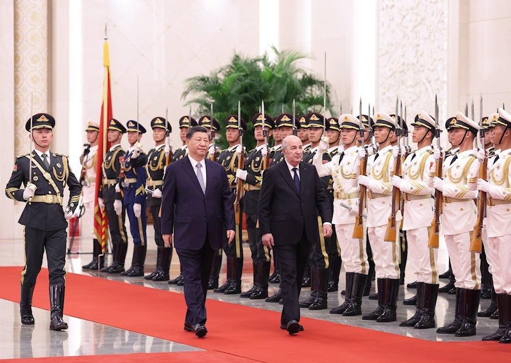 El presidente chino recibió a su homólogo argelino quien realiza su primera visita a China como desde que asumió la presidencia de su país 2019.