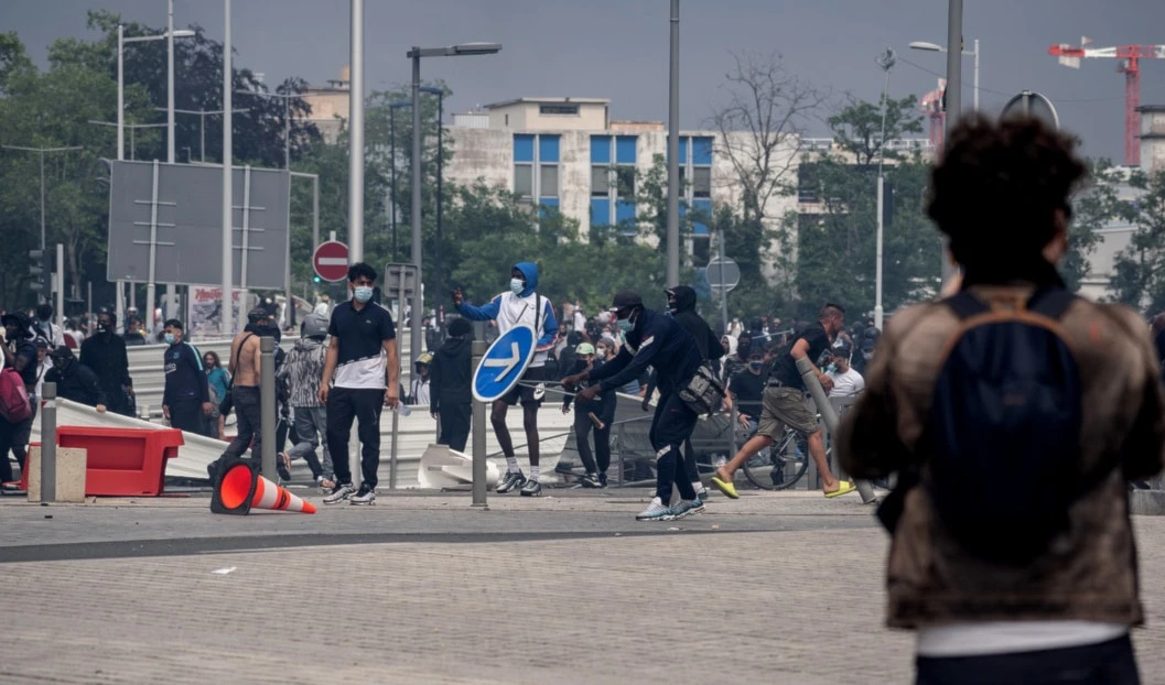 Maron convoca a consulta a varios de sus ministros