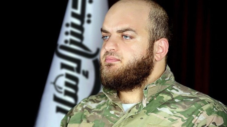 El ciudadano sirio Majdi Nehme, conocido por su nombre de guerra Islam Alloush, es acusado de cometer crímenes de guerra.