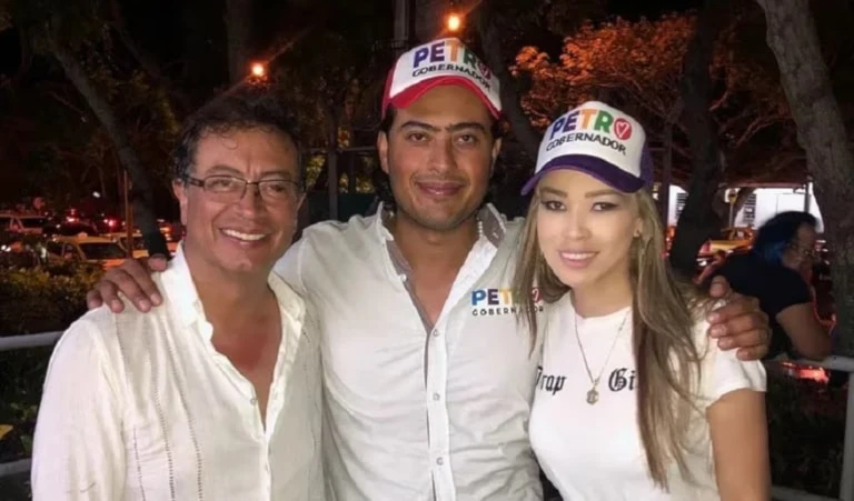 El presidente Gustavo Petro, su hijo Nicolás y su exesposa, Daysuris del Carmen Vásquez Castro, los dos últimos puestos a disposición de la justicia colombiana. El presidente Gustavo Petro, su hijo Nicolás y su exesposa, Daysuris del Carmen Vásquez Castro, los dos últimos puestos a disposición de la justicia colombiana.