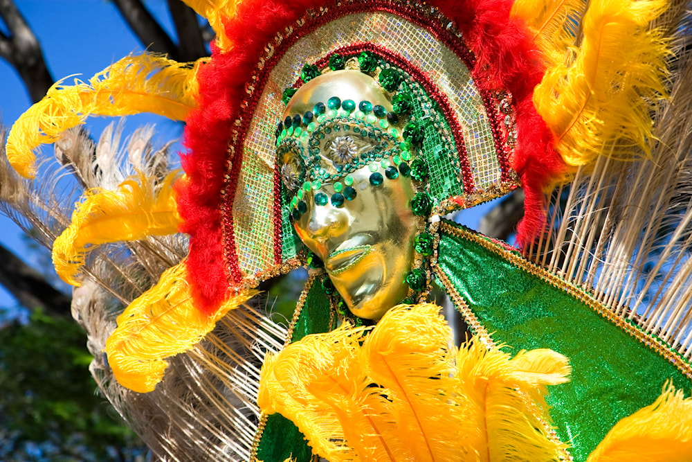 Granada enciende colores y ritmos de carnaval Spicemas