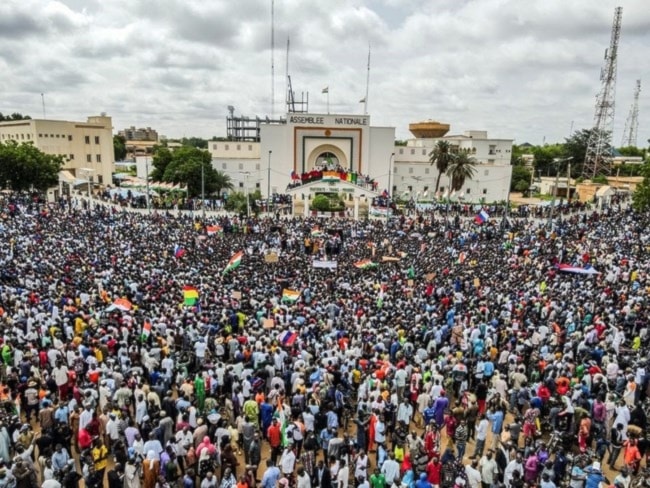 CEDEAO se inclina por la diplomacia para lidiar con Níger
