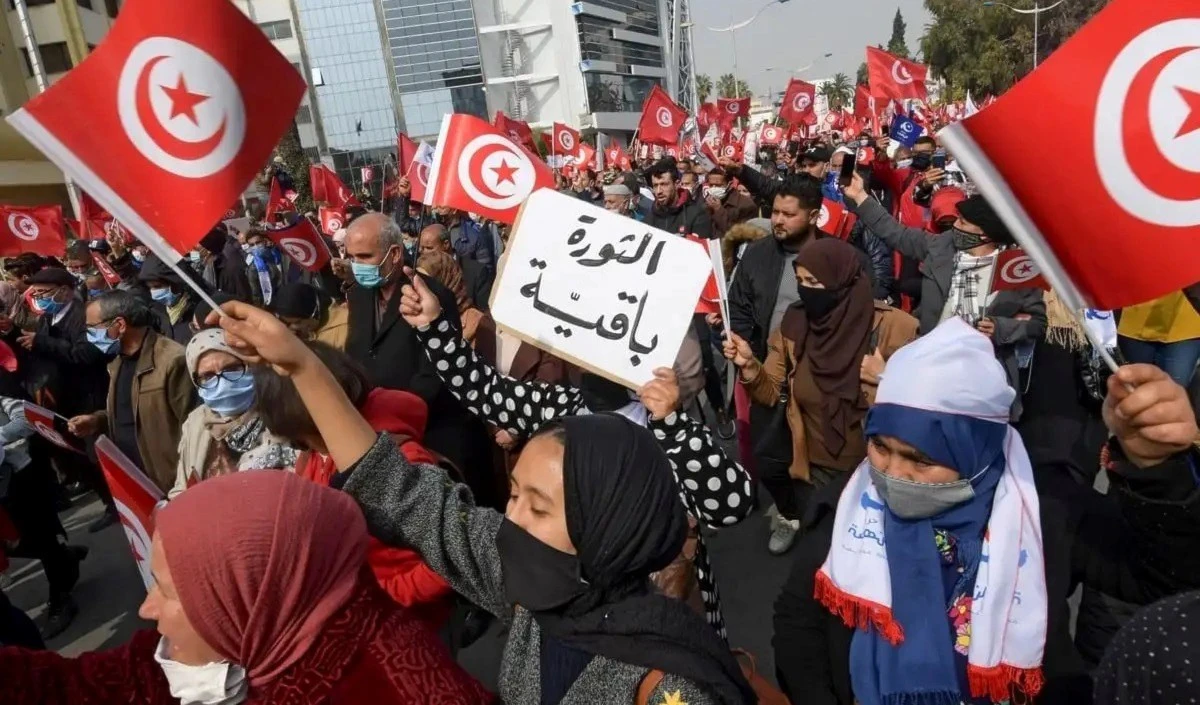 Tunecinos rechazan normalización con "Israel".