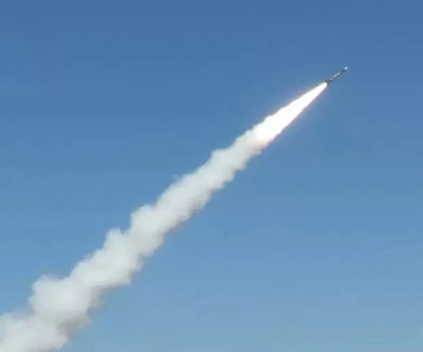 Las Brigadas del Mártir Izz al-Din al-Qassam, ala militar de Hamas, mostraron el cohete Ayyash 250 en 2021 durante la batalla Espada de Jerusalén.