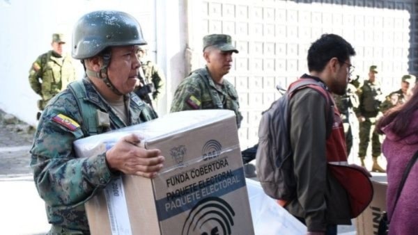 Ecuador: Inauguran voto telemático de residentes en exterior