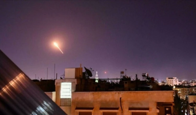 Ataque israelí a las afueras de Damasco.