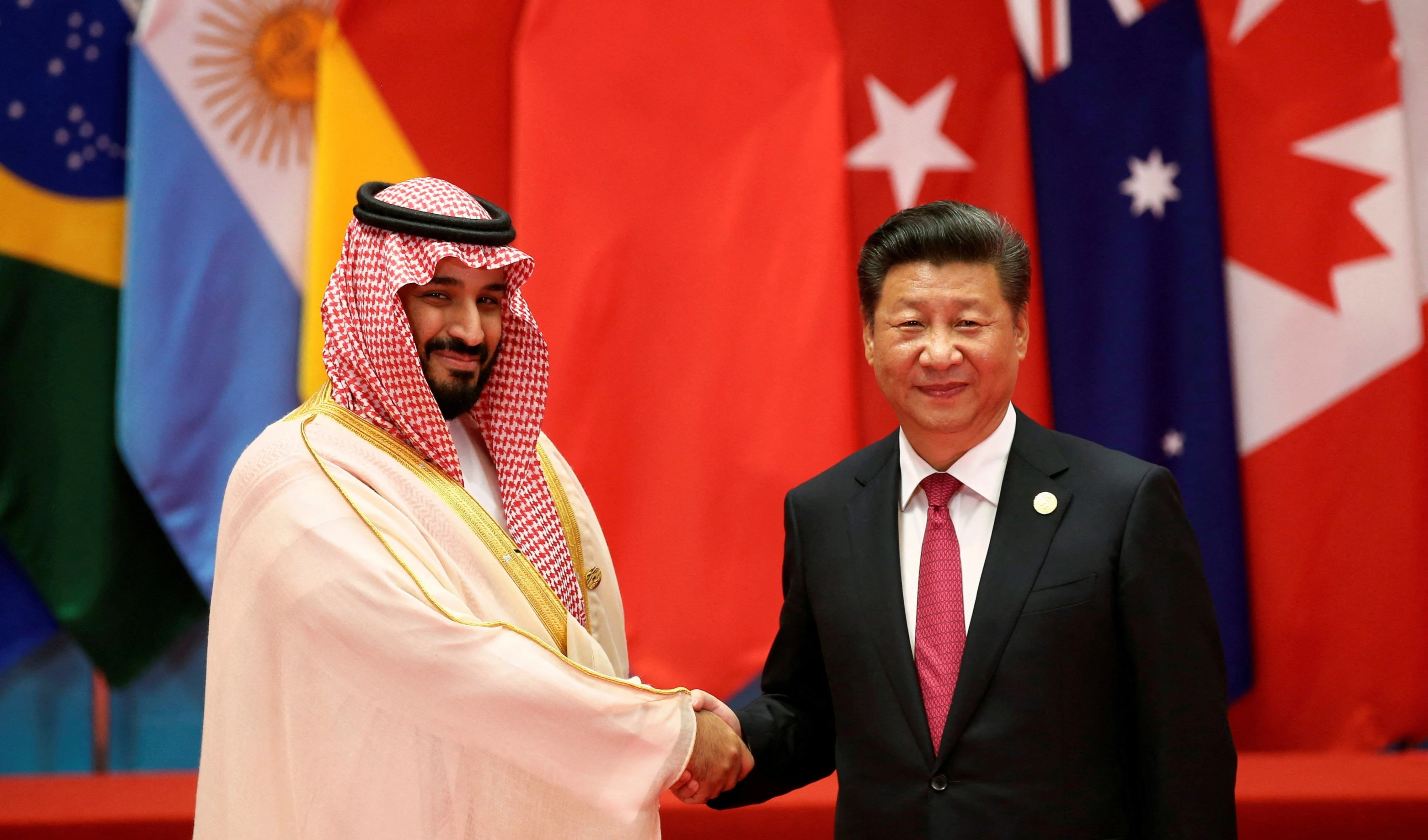 Preocupado por Washington por el acercamiento de Medio Oriente a China.