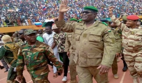 Expulsan de Níger a embajador de Francia