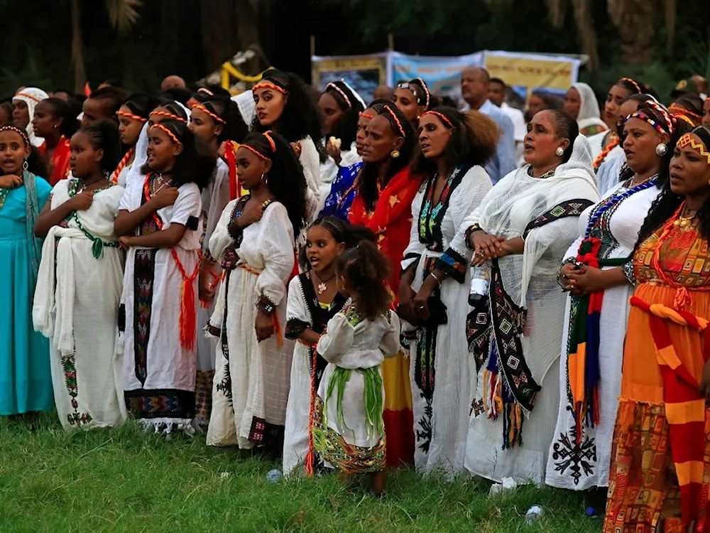 La tradición del festival Ashenda engalana las calles de Etiopía. Foto: AFP. 