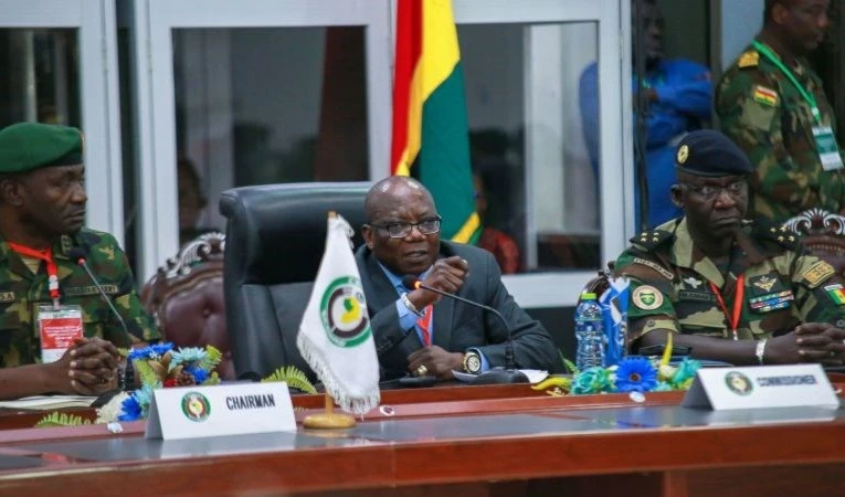 La CEDEAO critica el plan de transición de Níger como "inaceptable"