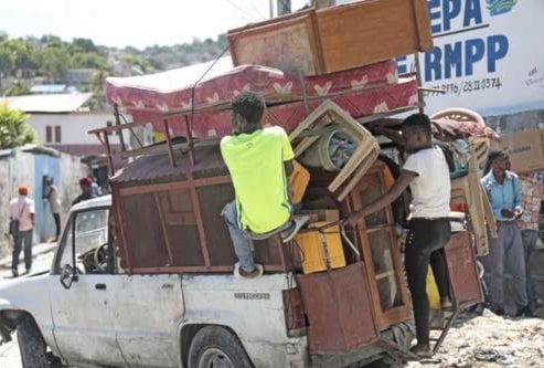 Desplazamientos forzosos en Haití por ataques de pandillas