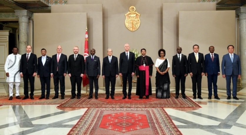 El presidente Kais Saied, recibió a nuevos embajadores internacionales en el país.