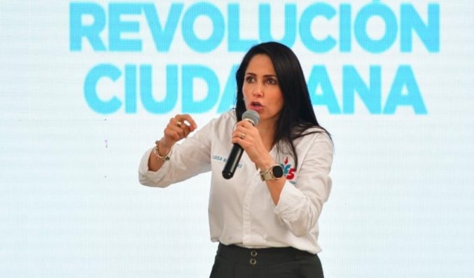 En la primera vuelta electoral del pasado domingo 20 de agosto, Luisa González, de Revolución Ciudadana, ganó con el 33.63 por ciento de los votos.