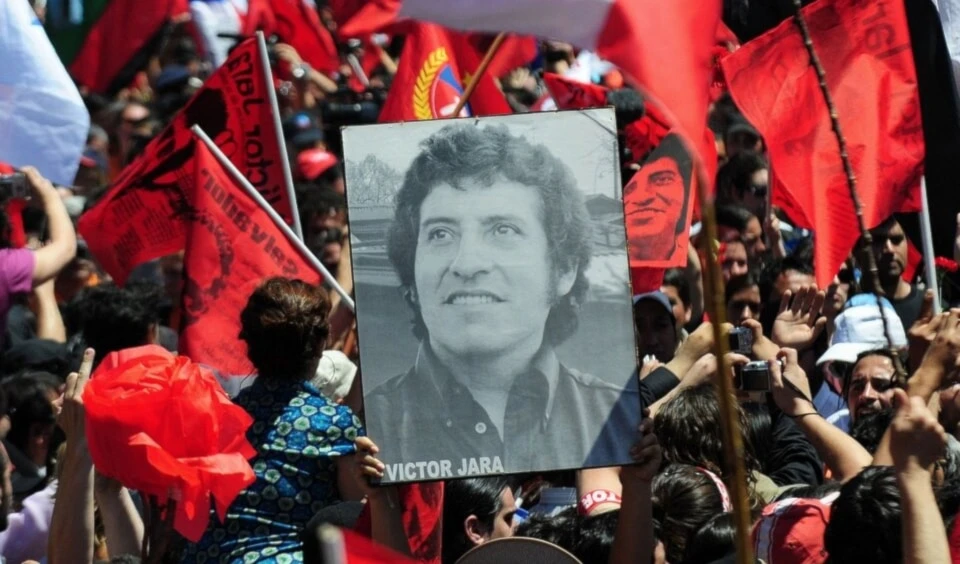 Condenaron a los asesinos de Víctor Jara en Chile. Foto: AFP. Condenaron a los asesinos de Víctor Jara en Chile. Foto: AFP.