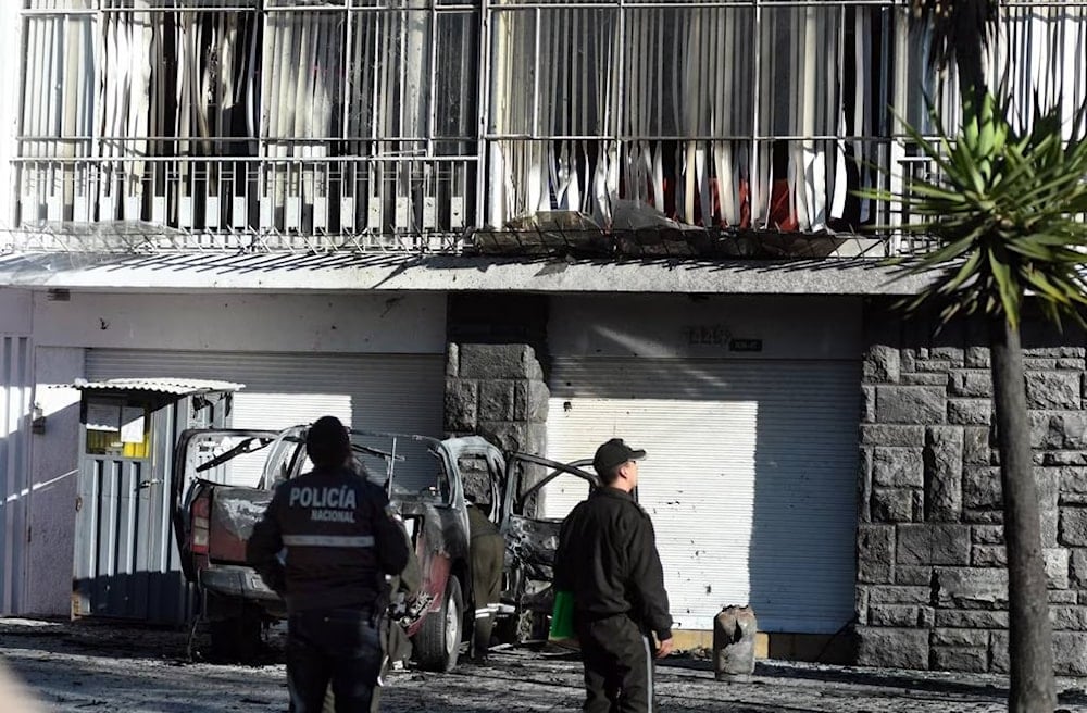 Según las autoridades, la camioneta con dos cilindros de GLP explotó por la acción de un artefacto de mecha lenta.