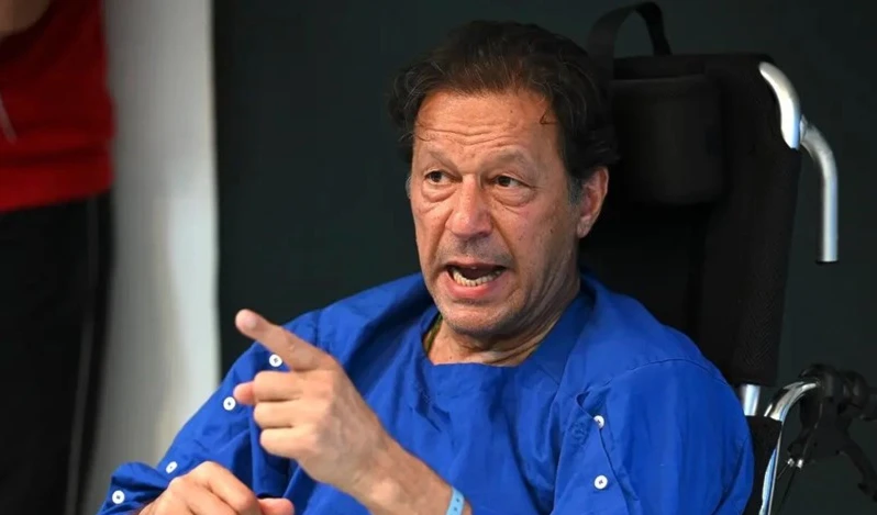 Primer ministro pakistaní Imran Khan arrestado y sentenciado a 3 años