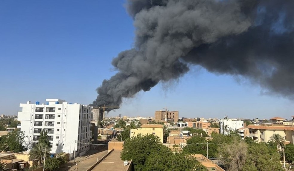 Sudán: 11 personas mueren en ataques aéreos contra Khartum