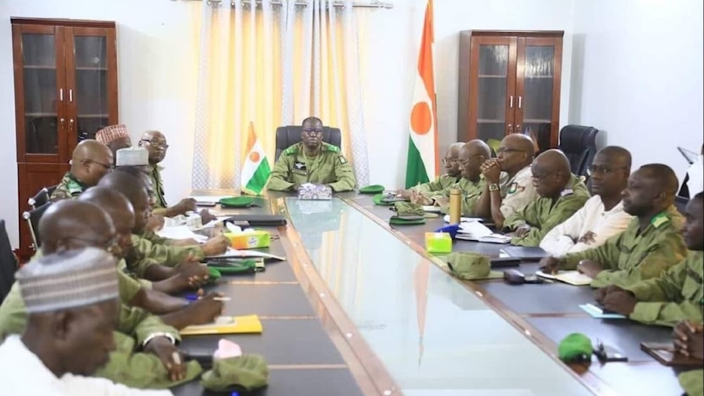 Níger acusa a Francia de desplegar fuerzas en países de la CEDEAO