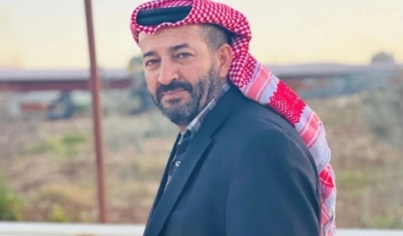 Maher al-Akhras, suspendió su huelga de hambre abierta de 23 días en las cárceles de la ocupación. Maher al-Akhras, suspendió su huelga de hambre abierta de 23 días en las cárceles de la ocupación.
