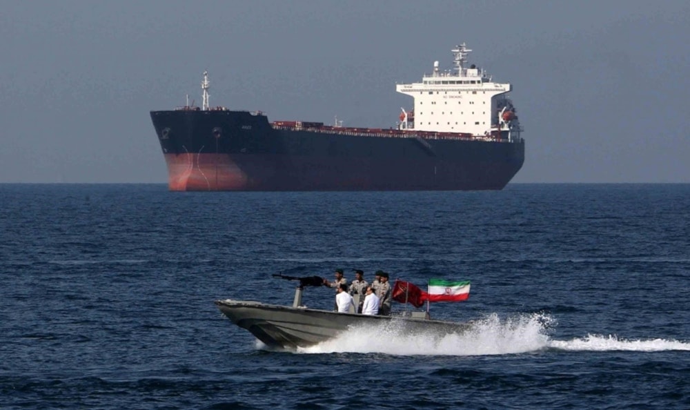 Detienen en el Golfo barco cargado de combustible de contrabando