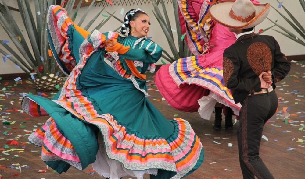 Suenan las campanas por el Día de la Independencia de México Suenan las campanas por el Día de la Independencia de México
