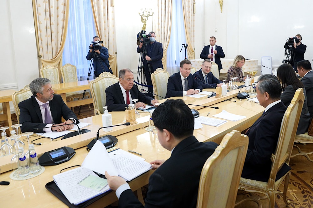 La reunión entre el canciller ruso Sergei Lavrov y el canciller chino Wang Yi en Moscú, 18 de septiembre 2023. (Foto: Ministerio de Relaciones Exteriores de Rusia)