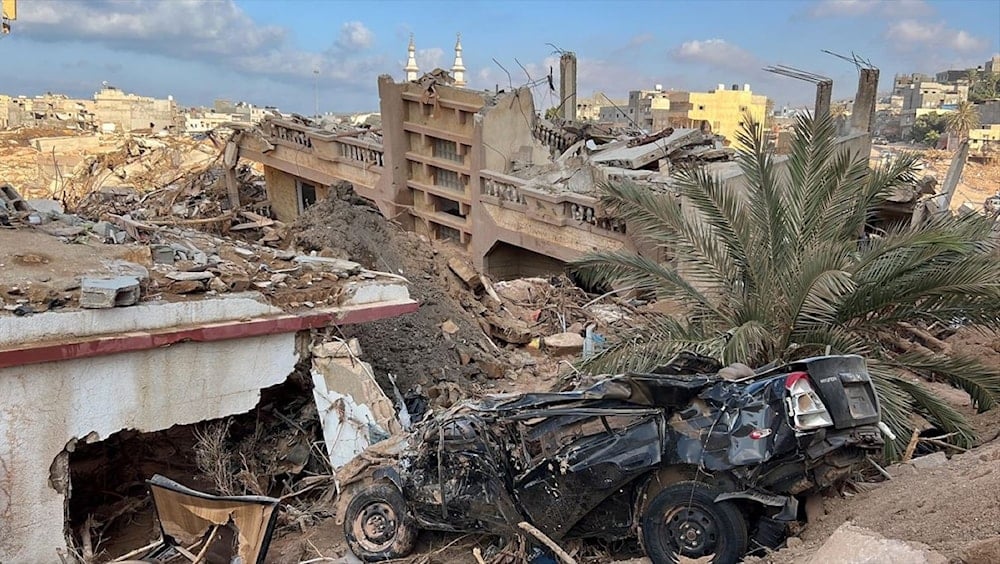 El número de muertos por las inundaciones en la castigada ciudad de Derna, asciende hasta el momento a 11 mil 300. 