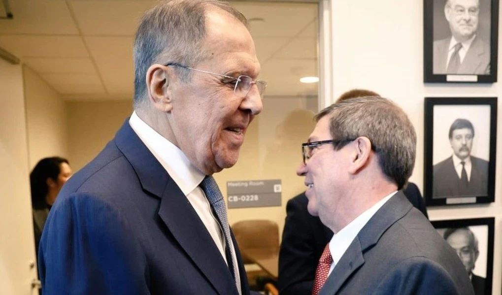 Encuentro entre el canciller ruso, Serguei Lavrov, y su homólogo cubano, Bruno Rodríguez Parrilla.