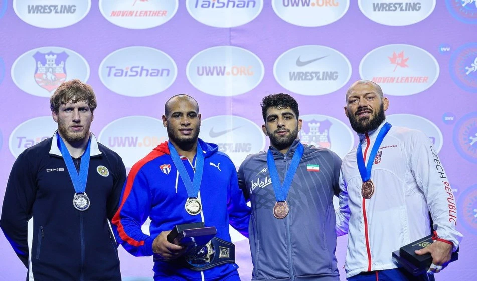 Cubano Rosillo triunfa en mundial de lucha de Belgrado