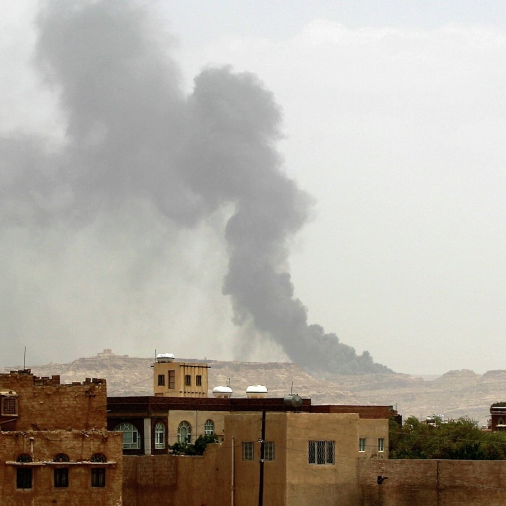 Bombardeo de la coalición saudita contra Saada.