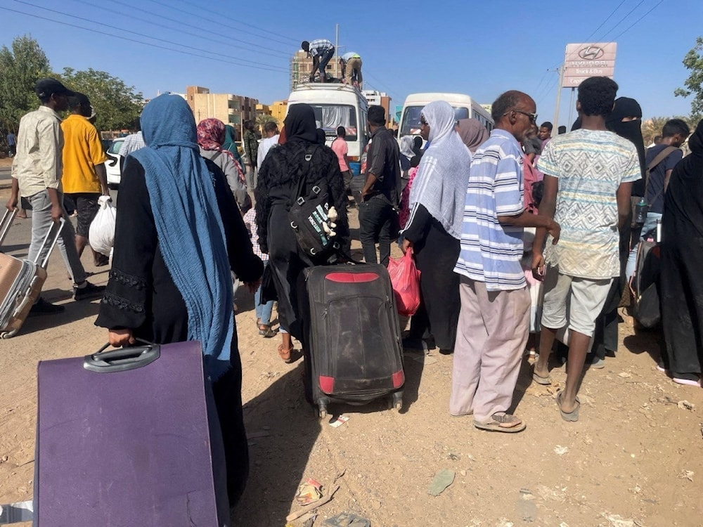 Casi cinco meses de conflicto en Sudán obligó a más de tres millones de personas a huir del país. 